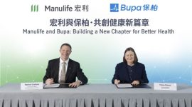 Manulife and Bupa have signed an MoU for strategic collaboration in Hong Kong to create a more robust, integrated healthcare network offering customers greater access and choice. Pictured at the signing ceremony are Patrick Graham, CEO of Manulife Hong Kong and Macau (left), and Fiona Harris, Managing Director of Bupa Hong Kong (right).